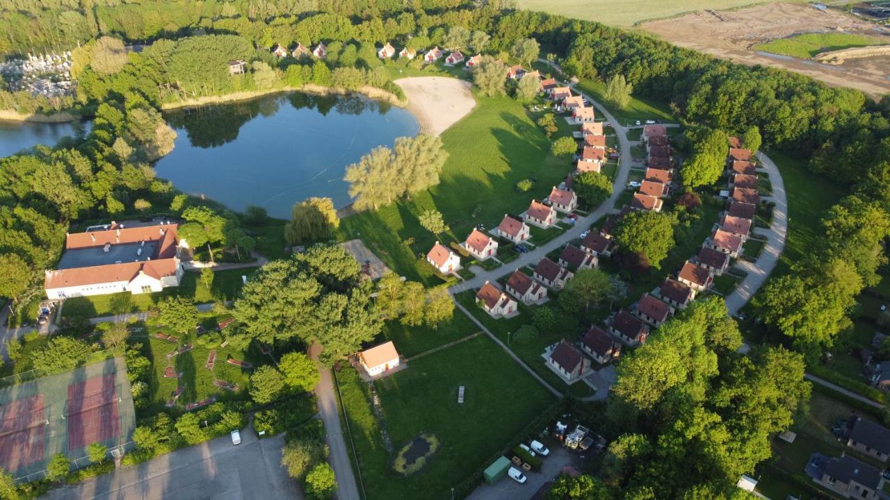 Hotel Vakantiepark 'T Broeckhuys Ewijk Zewnętrze zdjęcie